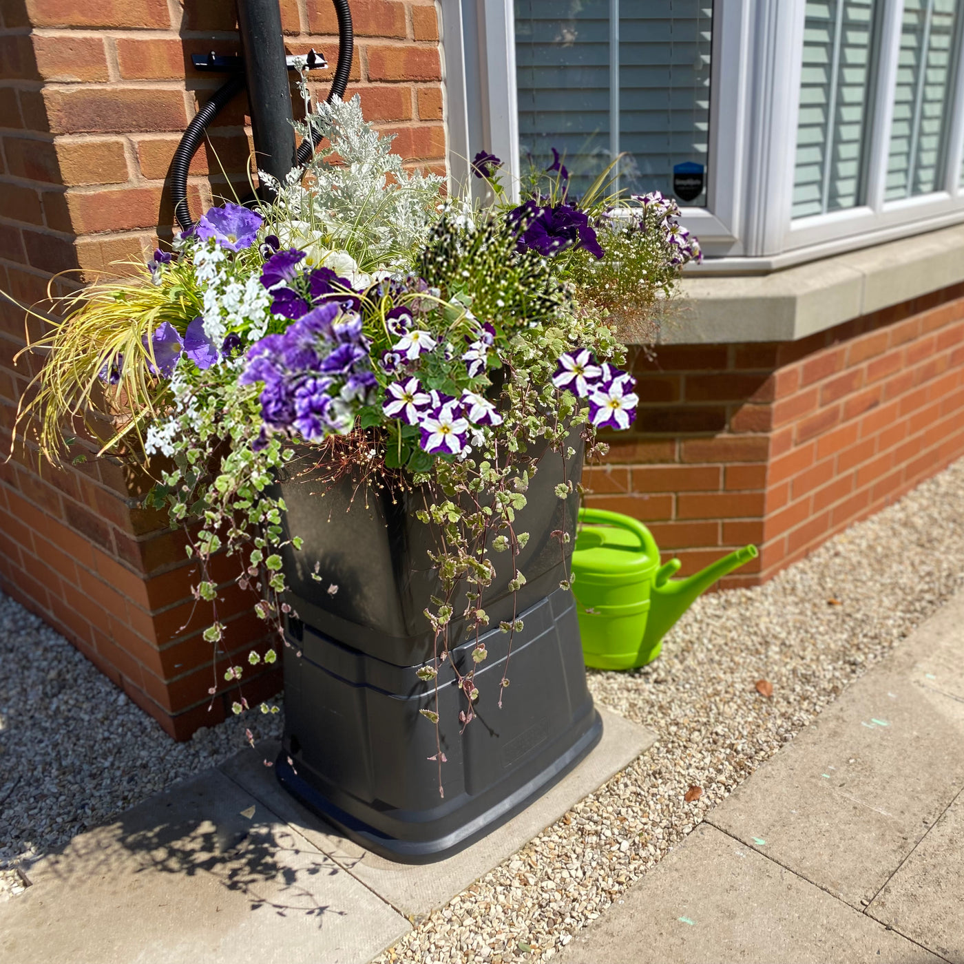 1 Tier 67 Litre Water Butt With Planters
