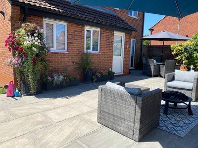 200 Litre 3 Tier Water Butt with Sage Green Planters and Drip Irrigation Kit- BLACK FRIDAY DAY 8